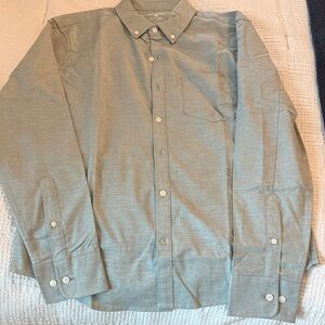 Men's Button-Down Shirt in Light Sage Green